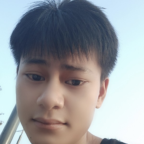 受伤改变荔枝的照片
