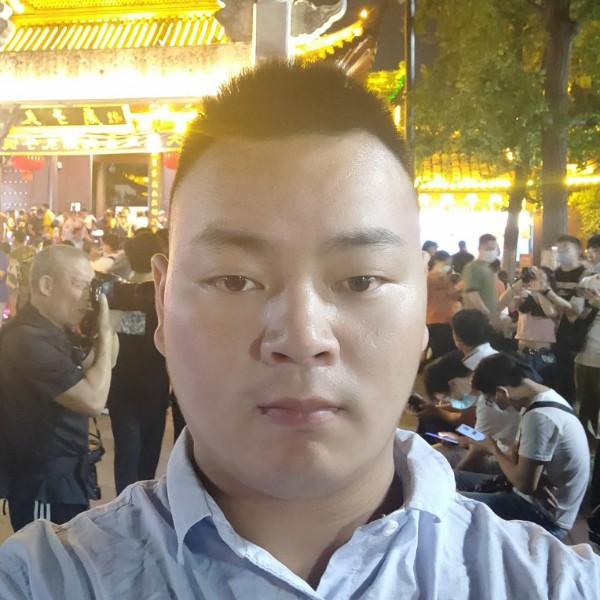 钢笔笑高兴的照片