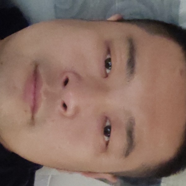 冷漠龍少的照片