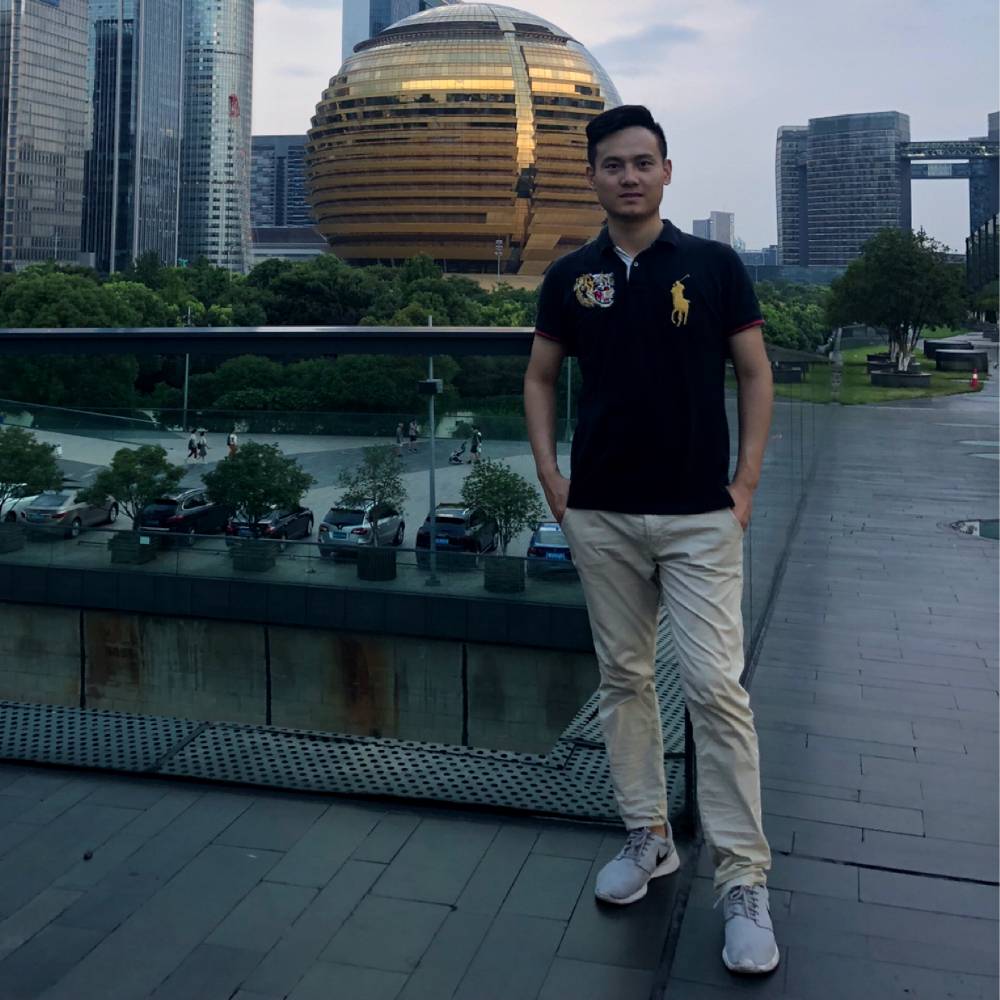 默默人生路漫漫的照片
