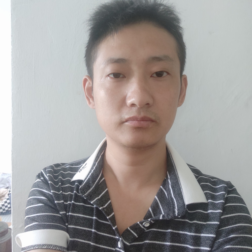 我的世界里只有忠的照片