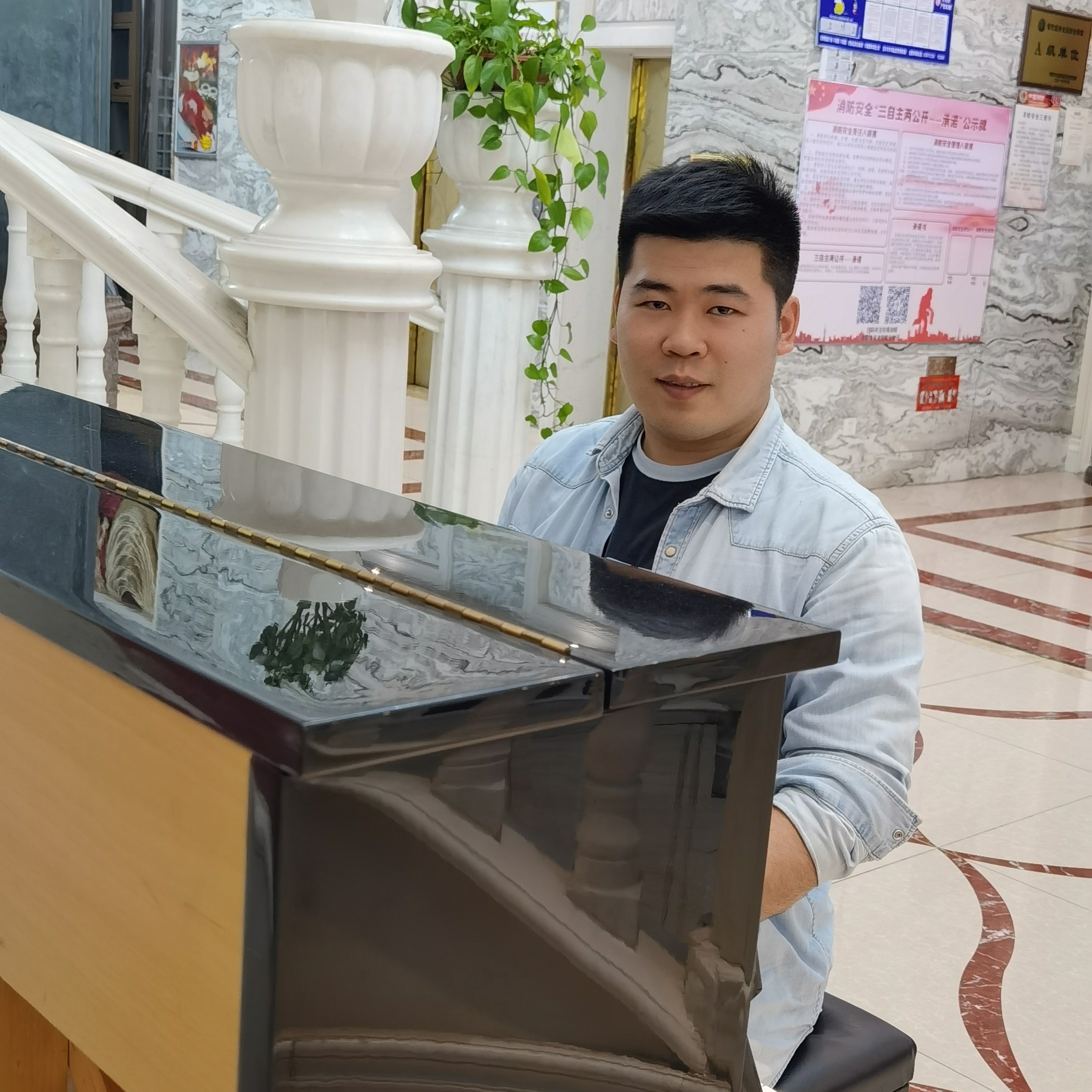 帅哥相许怡然的照片
