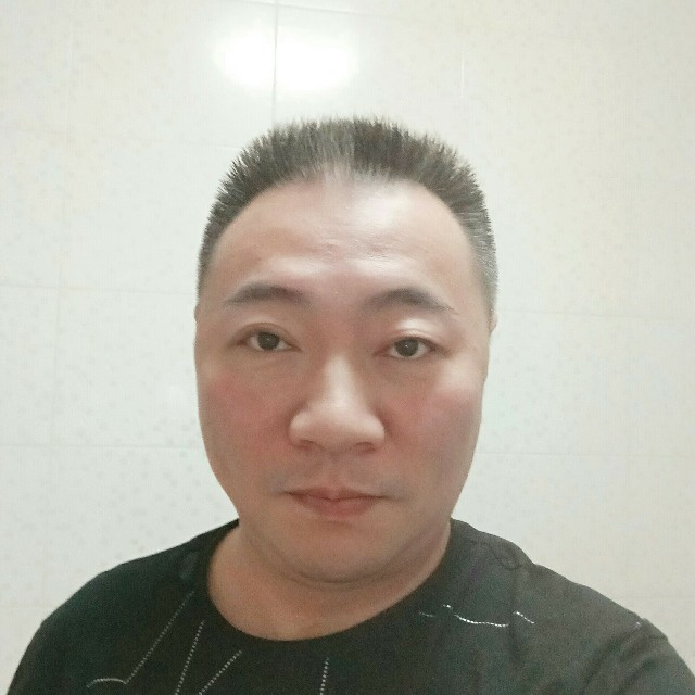 欢喜向白云的照片