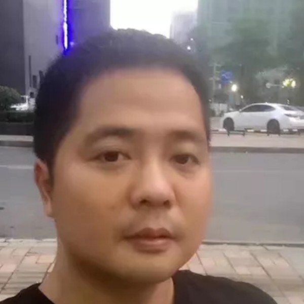 秦晓歌的照片