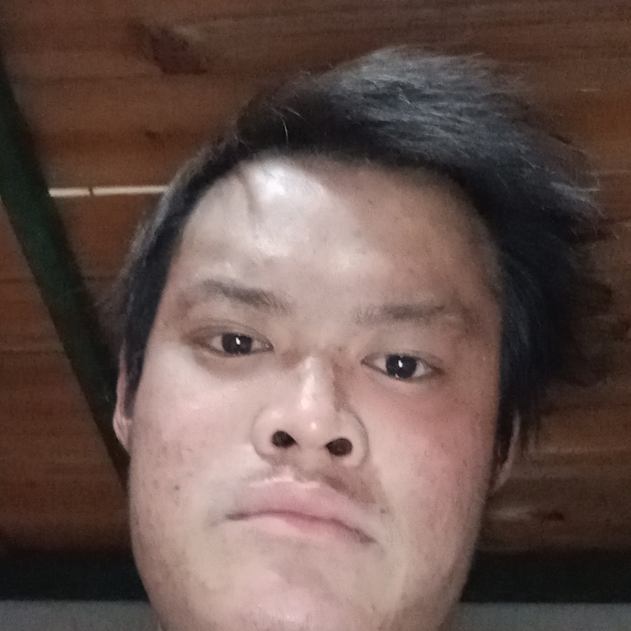 世界泪了彼年的照片