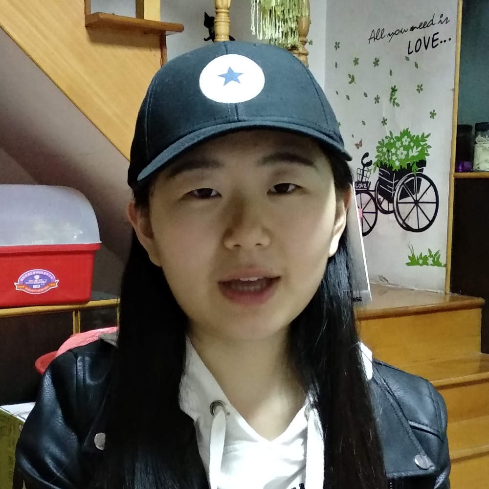 雨滴落下的照片