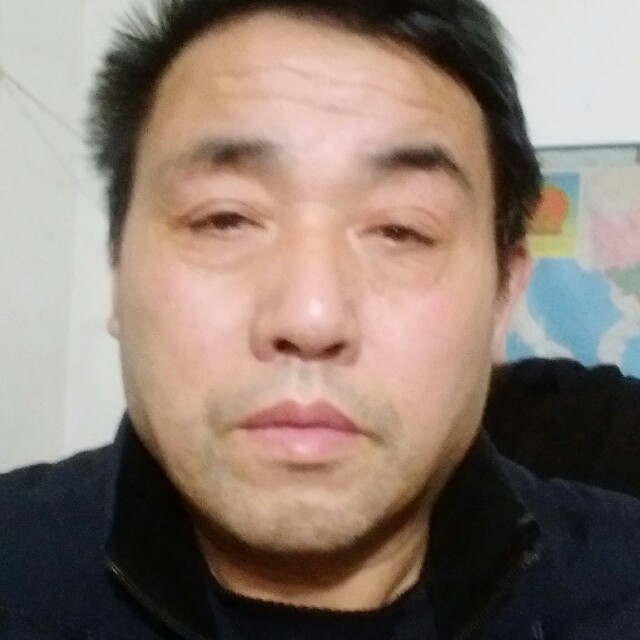 春华回眸自然的照片