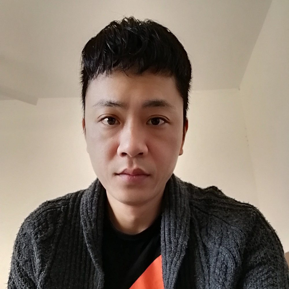 里CAT的照片