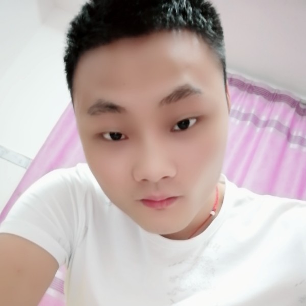 勤勤王的照片