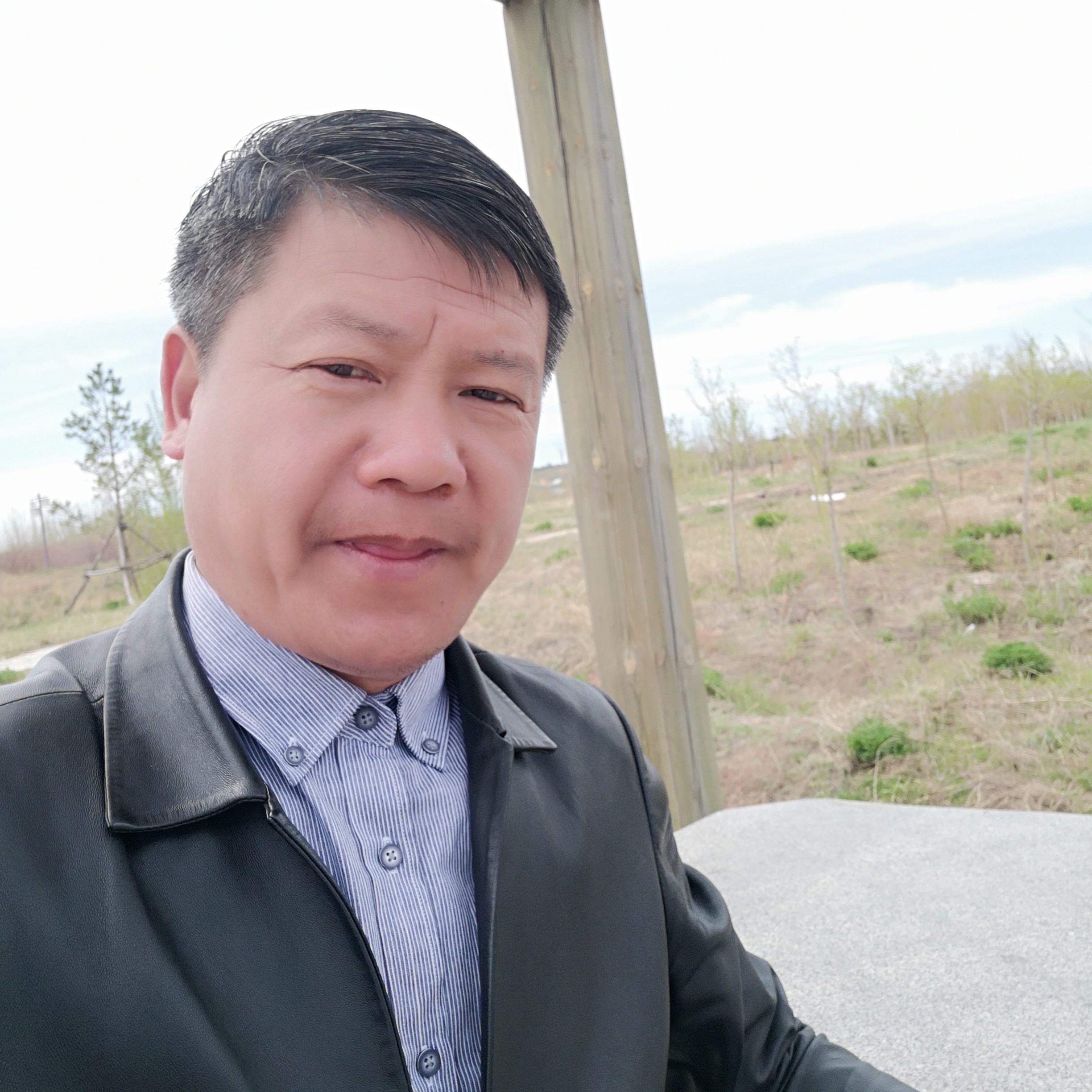涟漪向悦耳的照片