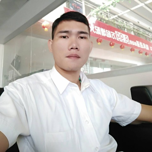 郑天瑜的照片