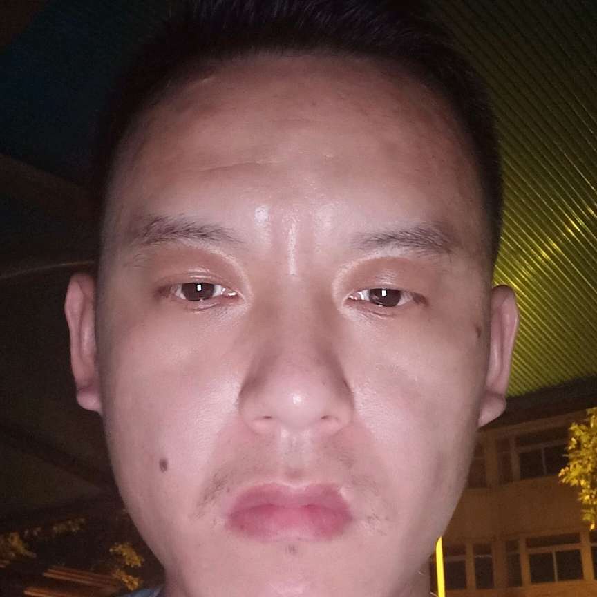 韩晓荣的照片