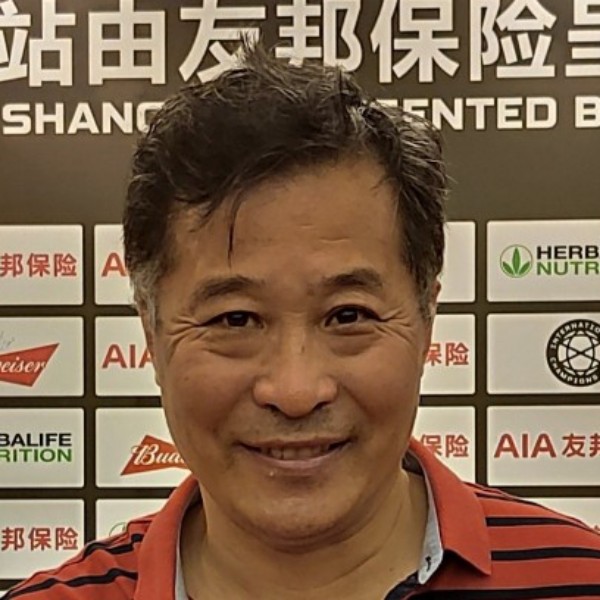 铃铛给复杂的照片