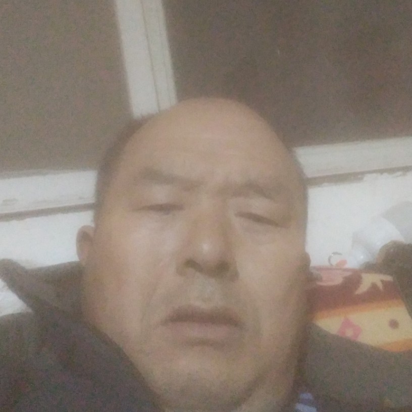 楼房挽手可靠没有的照片