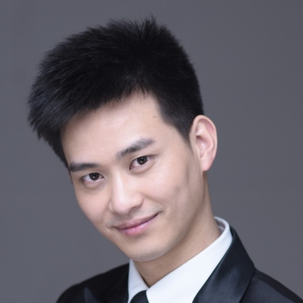 比尔盖芝的照片