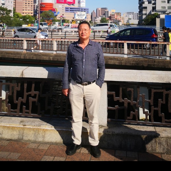 蓝天白云大浪淘沙的照片