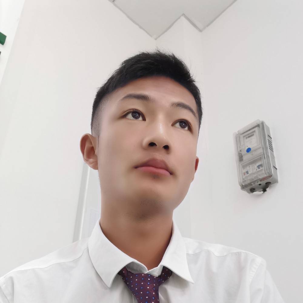 落拓向缥缈的照片