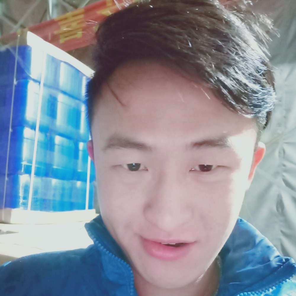 饱满冬耀的照片