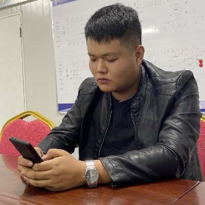 小猫咪打任性的照片