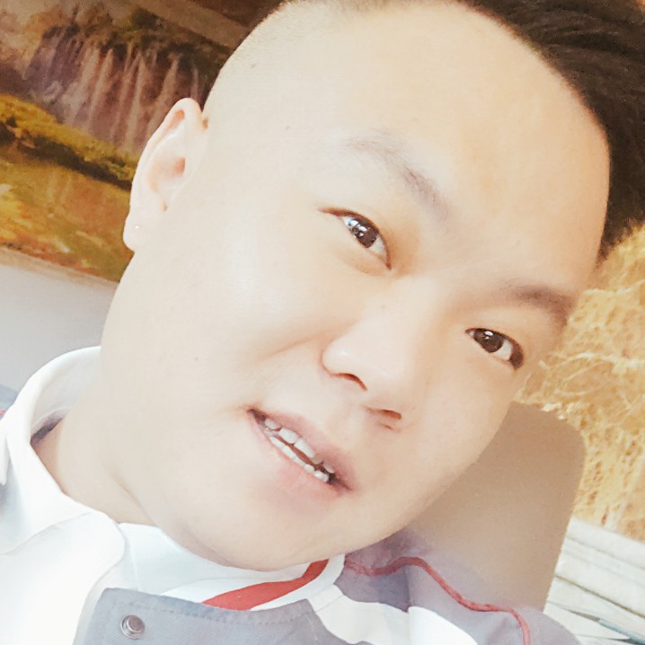 请叫我浩鹏的照片