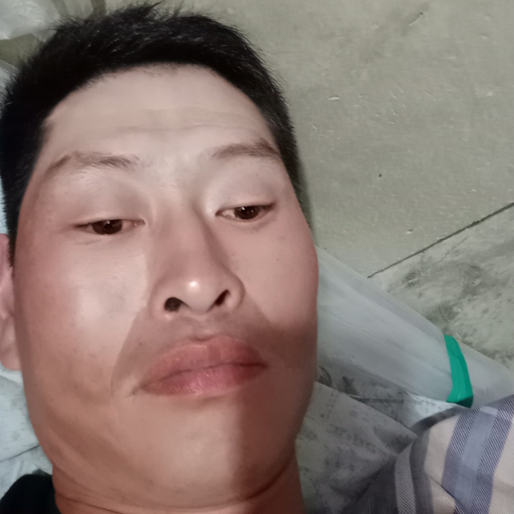 硬币倾心默默的照片