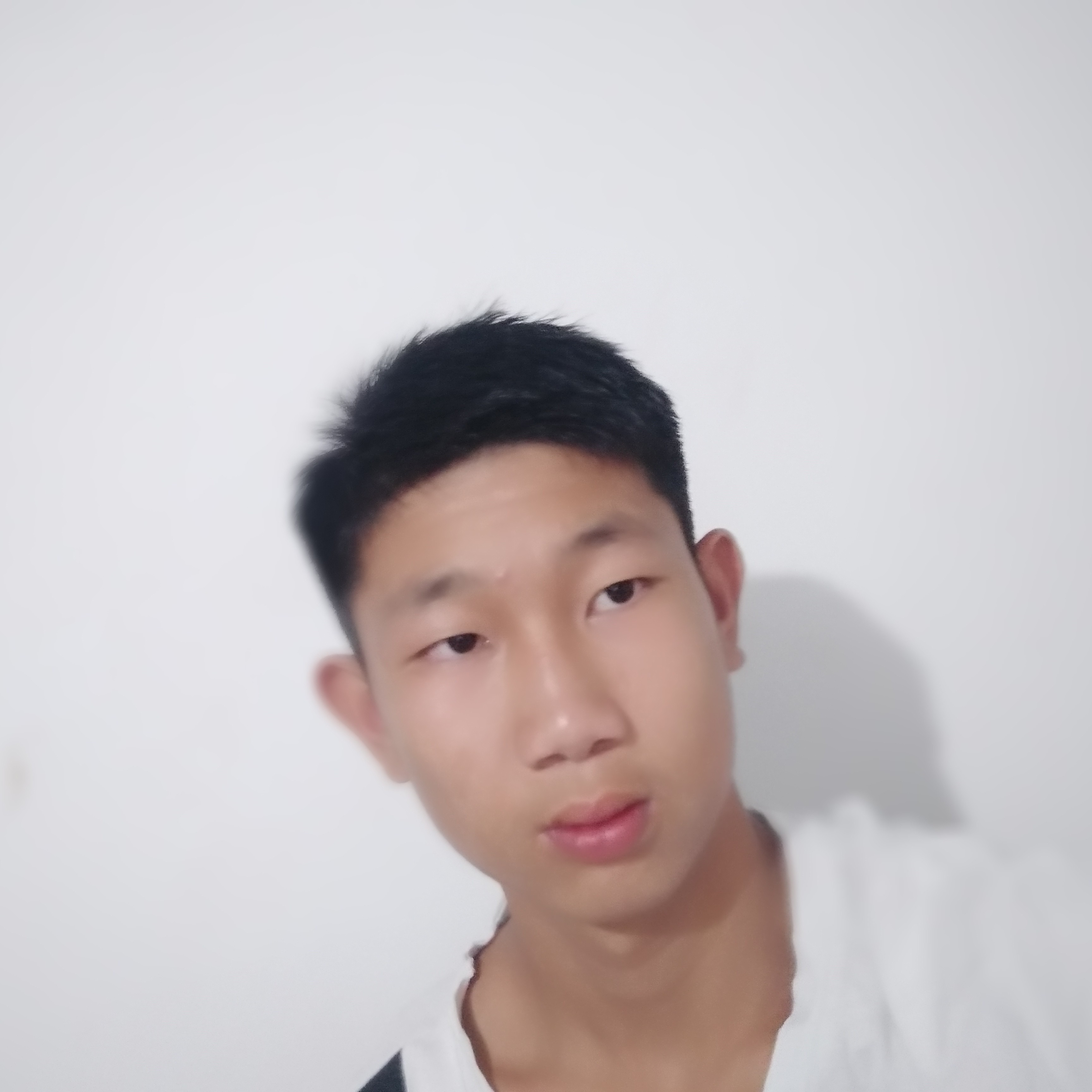 失眠漫步月亮的照片