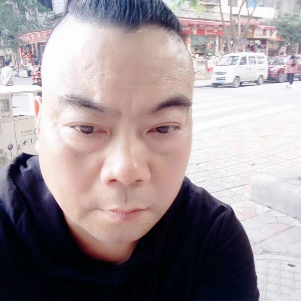 忠情伤苦的照片