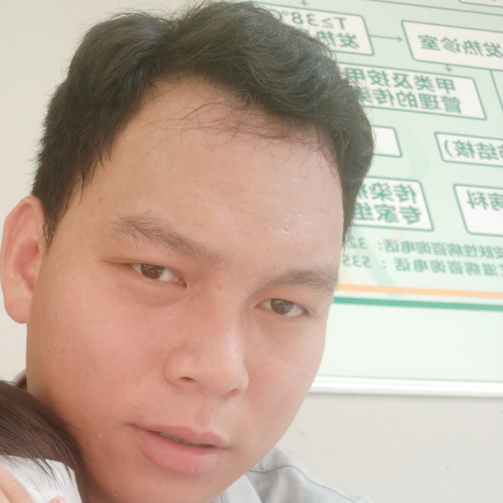 沉静挽手浅陌的照片