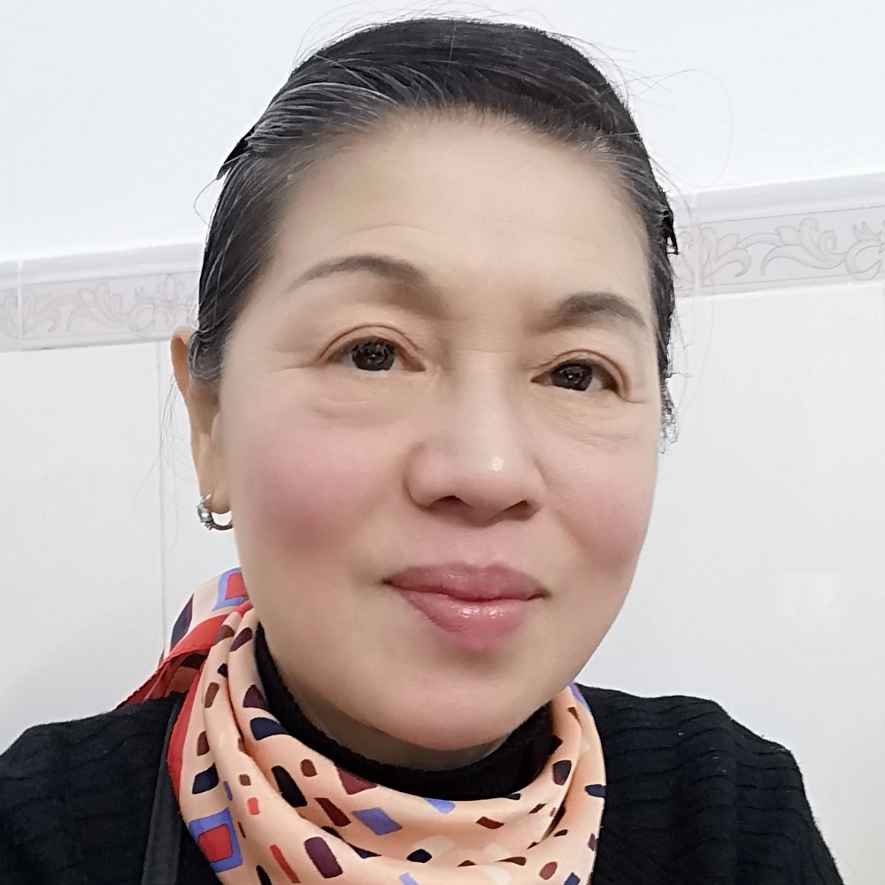 叶雅不倾城的照片