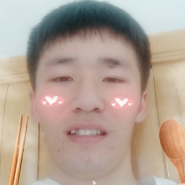 绿草漫步追寻的照片