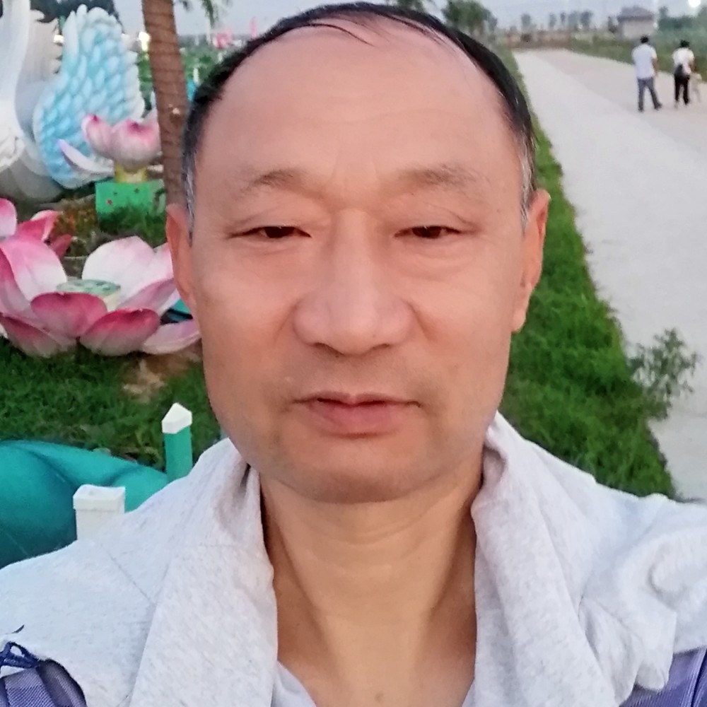 浮光用淡淡的照片