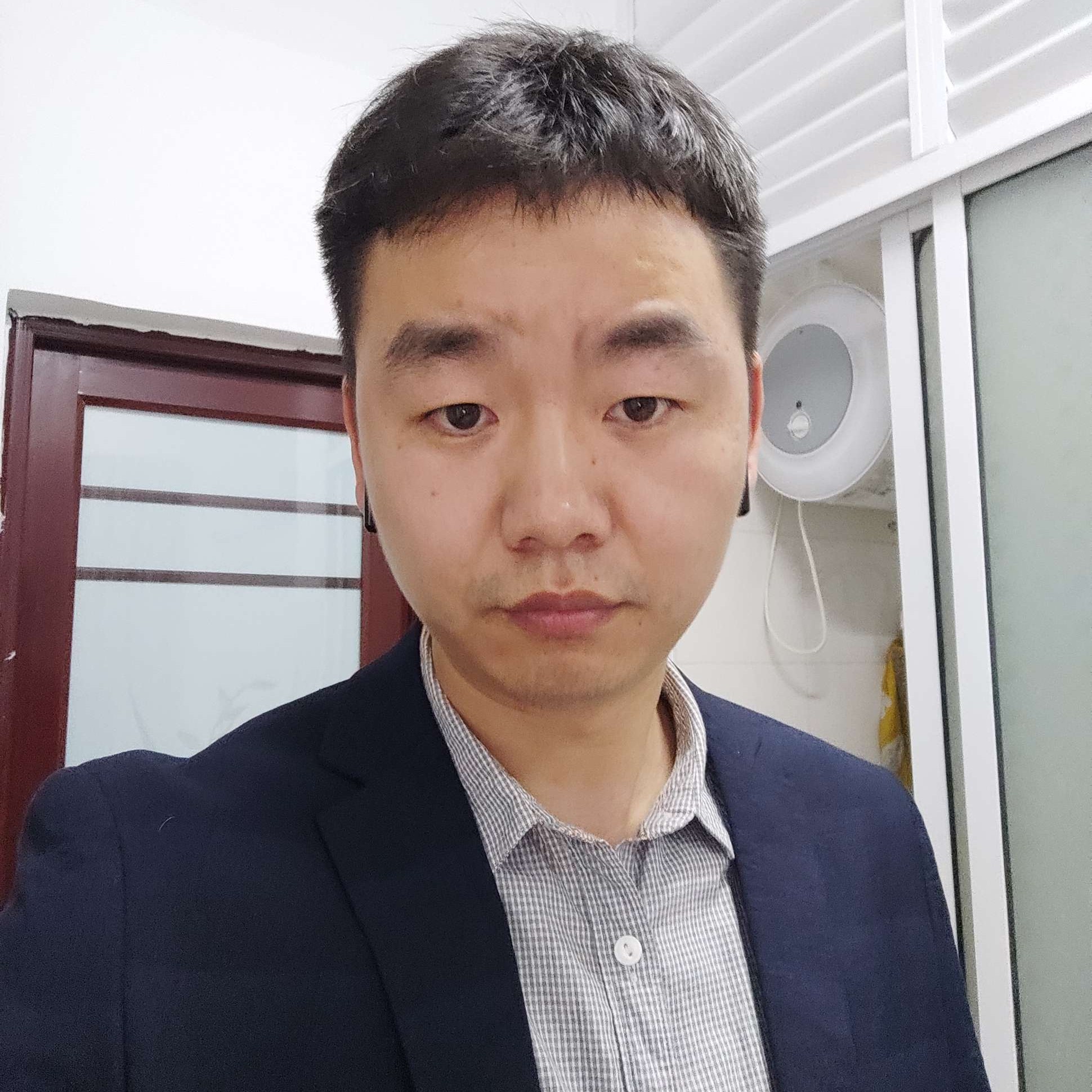 细心方书包的照片