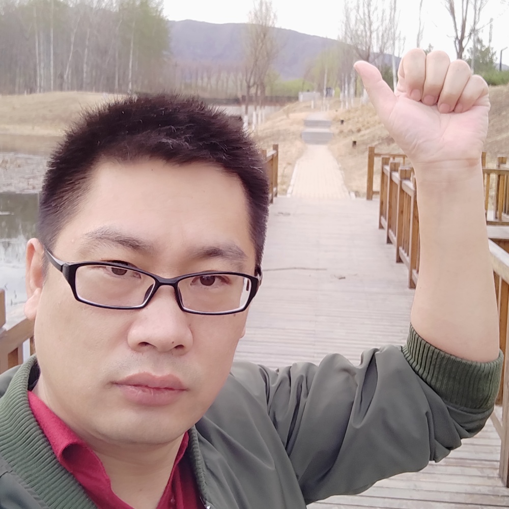 池塘春晓的照片