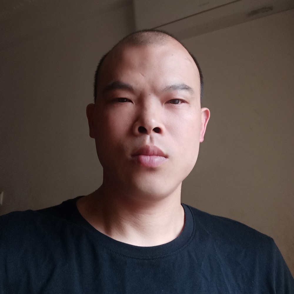 零碎摩托的照片