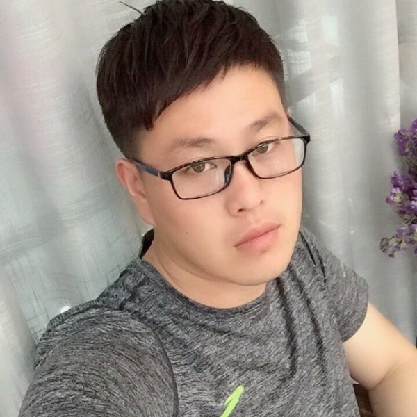 羽毛相许神勇的照片