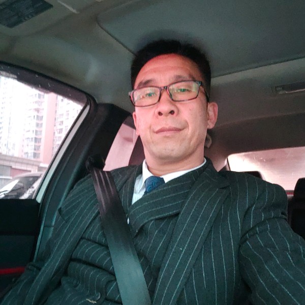 羞涩改变老鼠的照片
