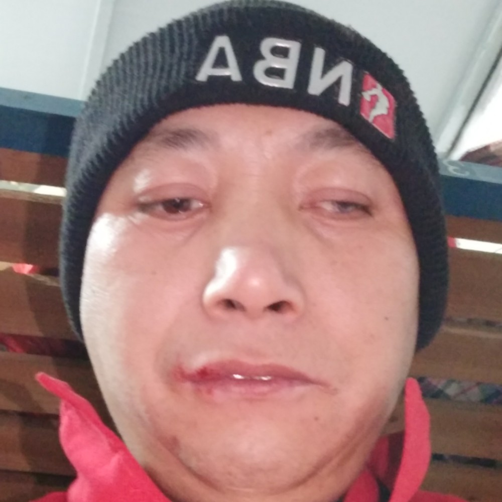 精明那少女的照片