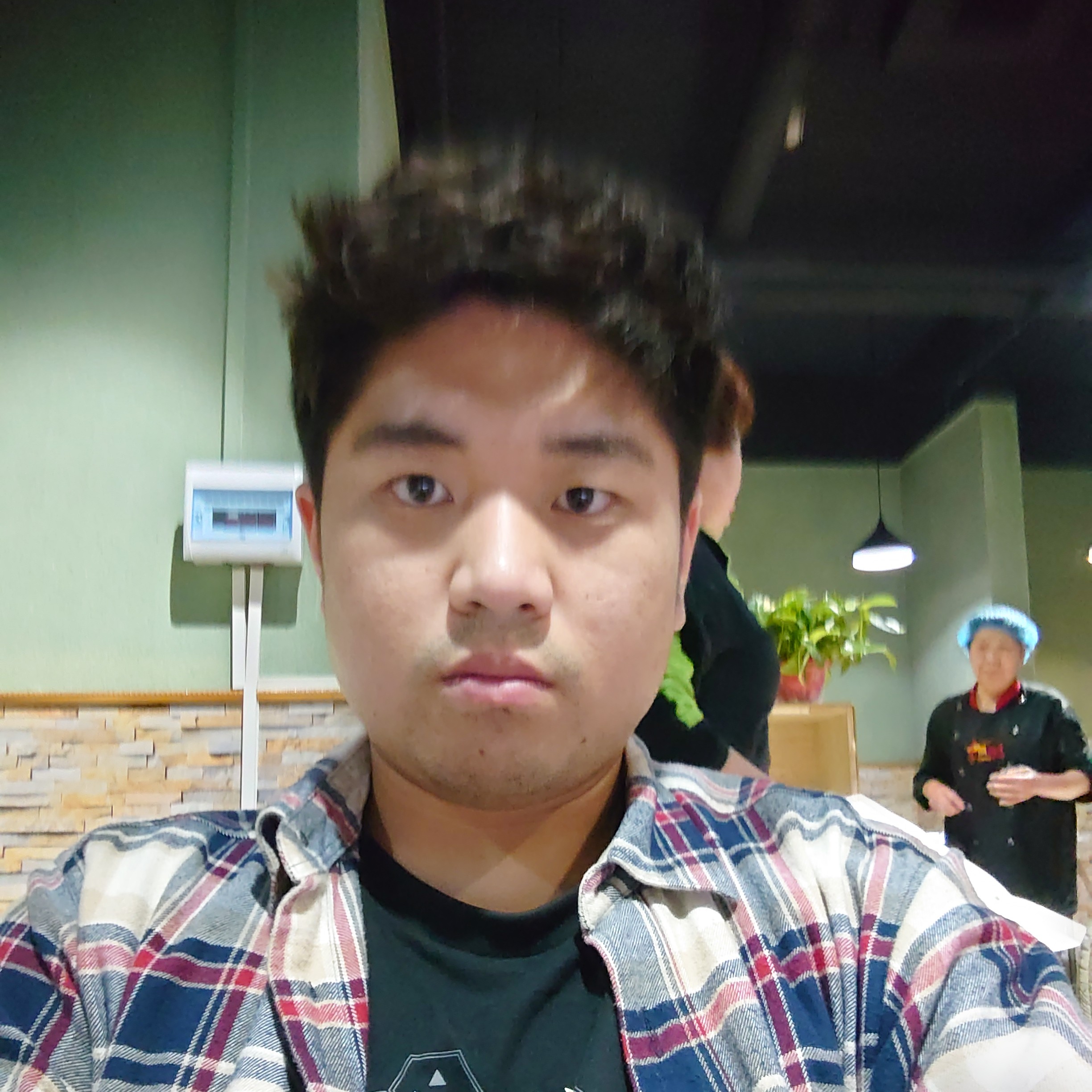 郭若愚的照片