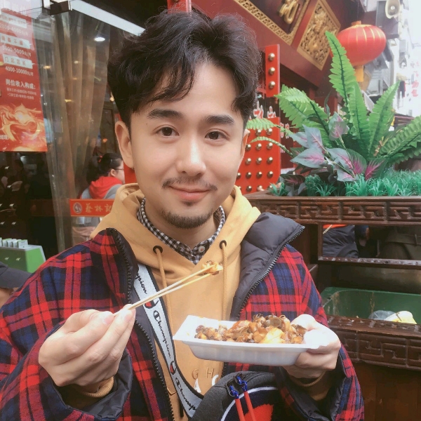 一首青书的照片