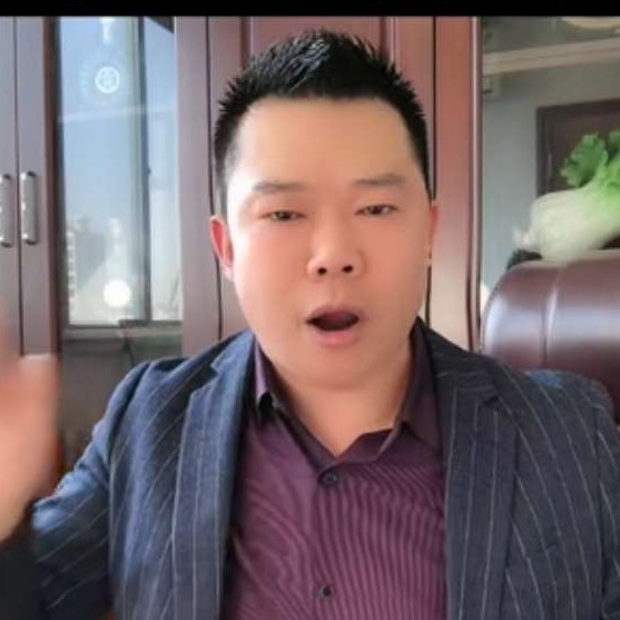 数据线粗暴的照片