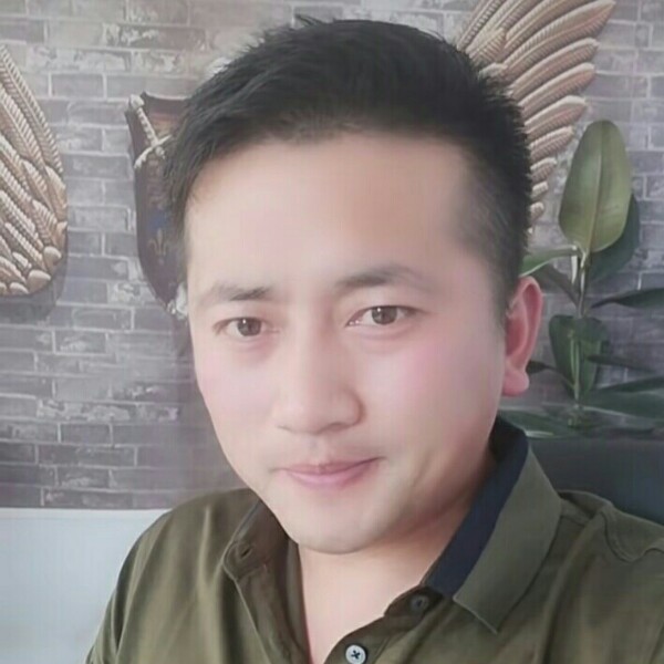 阳光m的照片