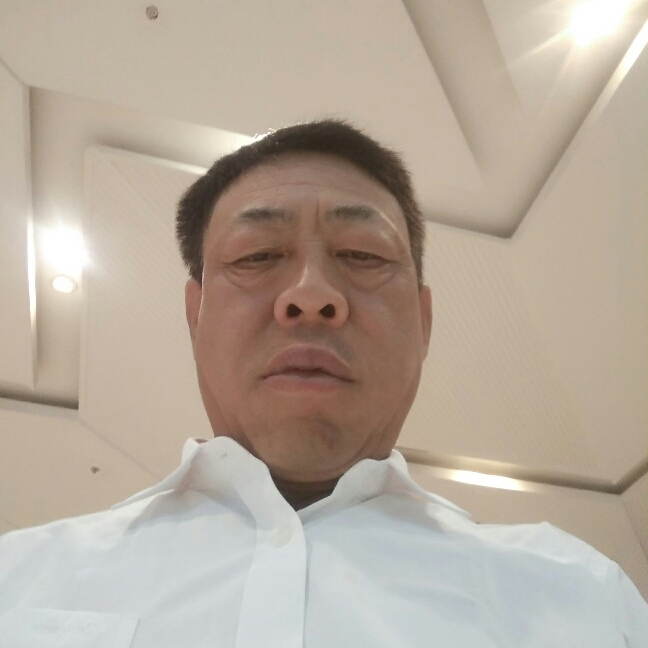 朱秋华的照片