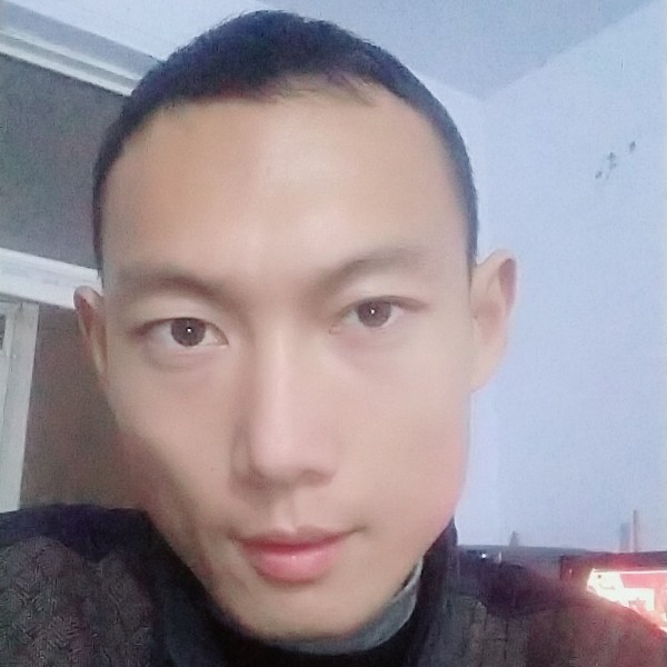 离华的照片