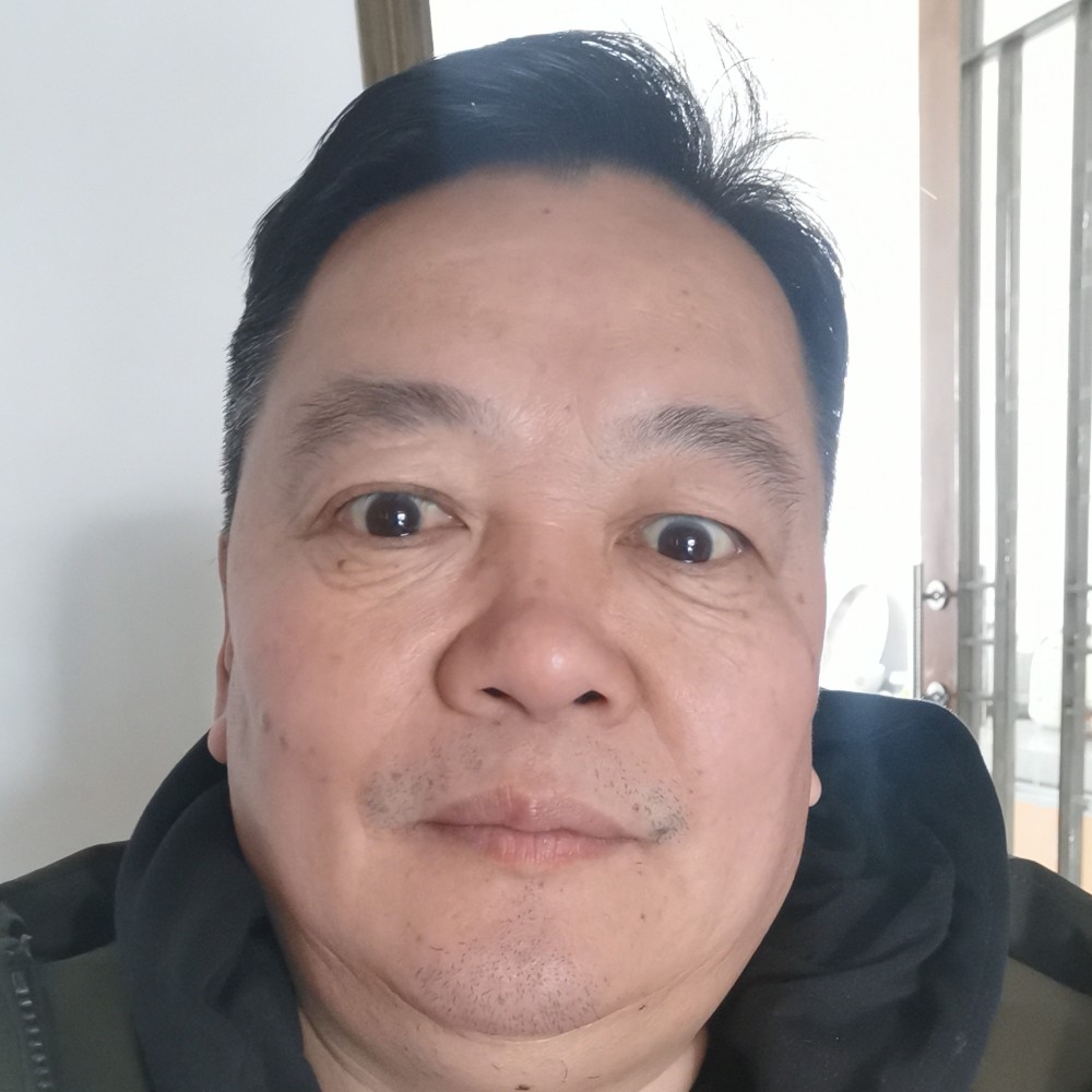 受伤小羊羔的照片