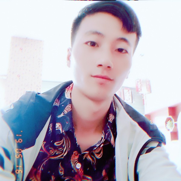l刘新的照片