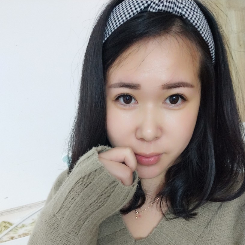 时尚香氛的照片