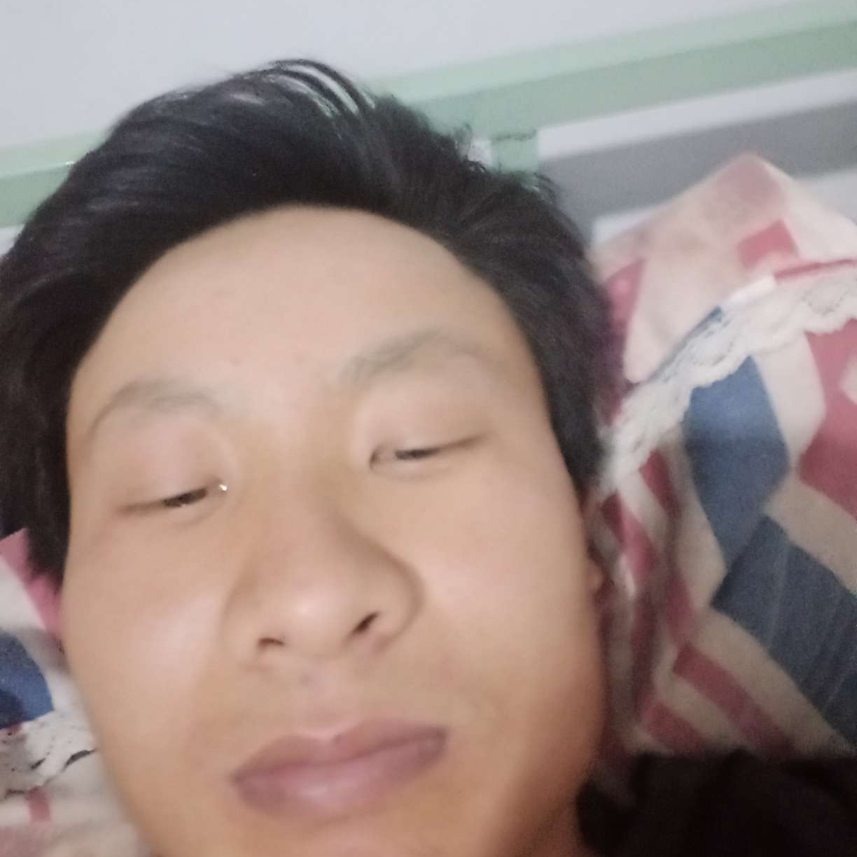 15772054419的照片