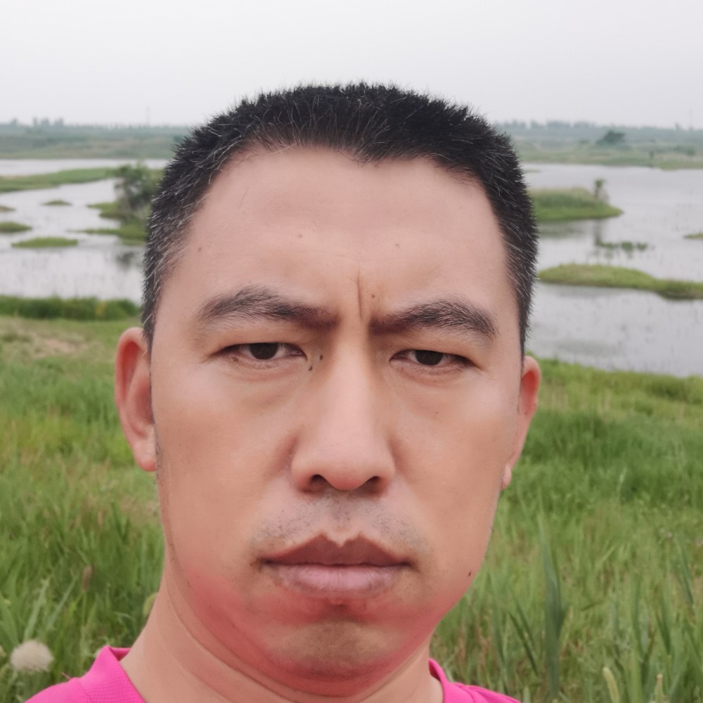 Anne。的照片