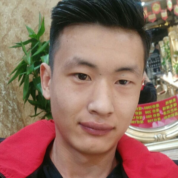 泥猴桃回眸甜甜的照片