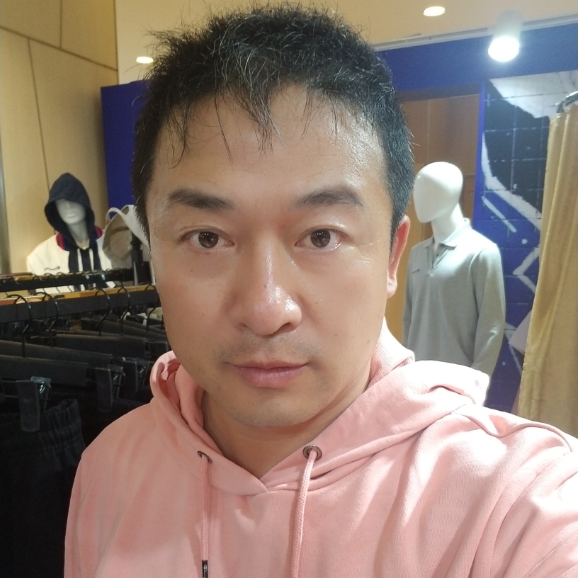 尹森的照片